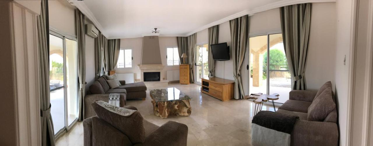 Casa Santos Kyrenia Villa Kyrenia  Exterior photo